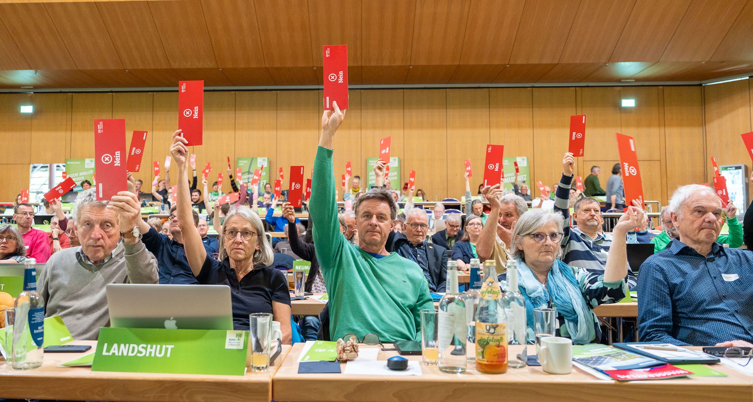 Ablehnung | Bild: Heinrich Inkoferer Delegierten Versammlung BN 2025 in Führt, DV