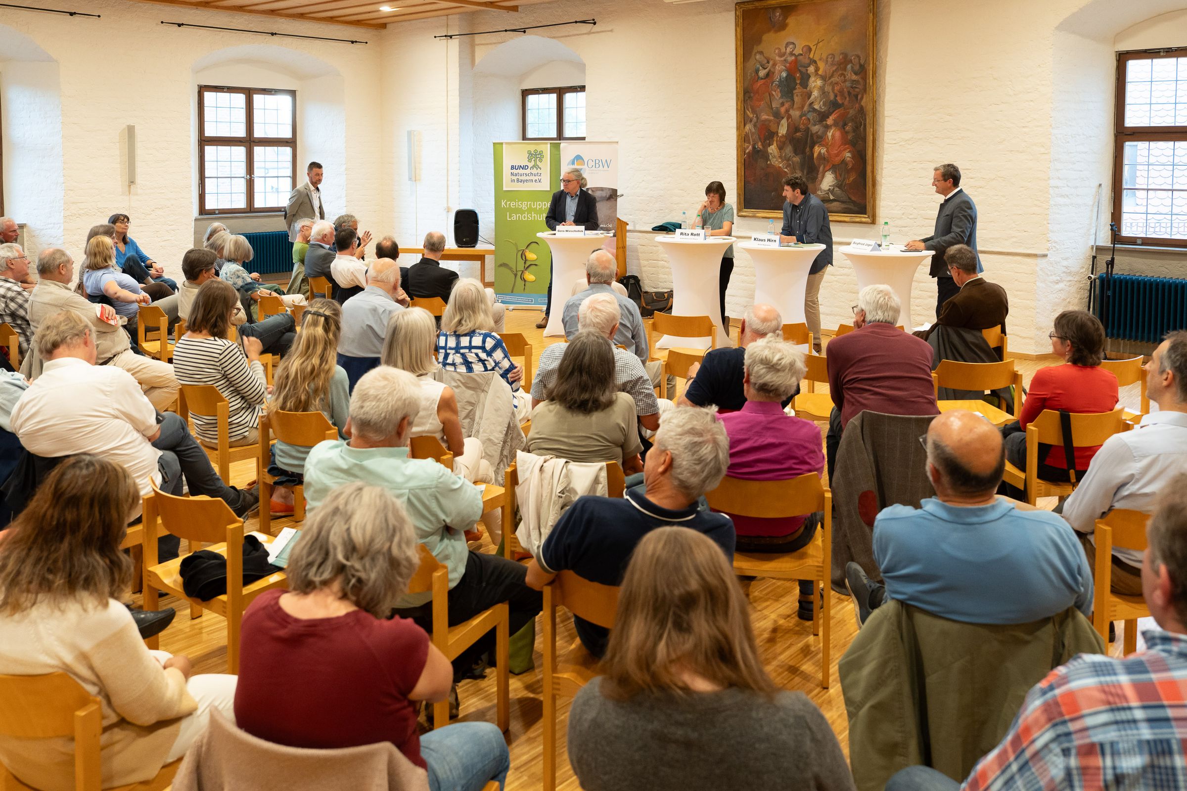 Podiumsdiskussion zu gemeinwohlorientierter Landnutzung
