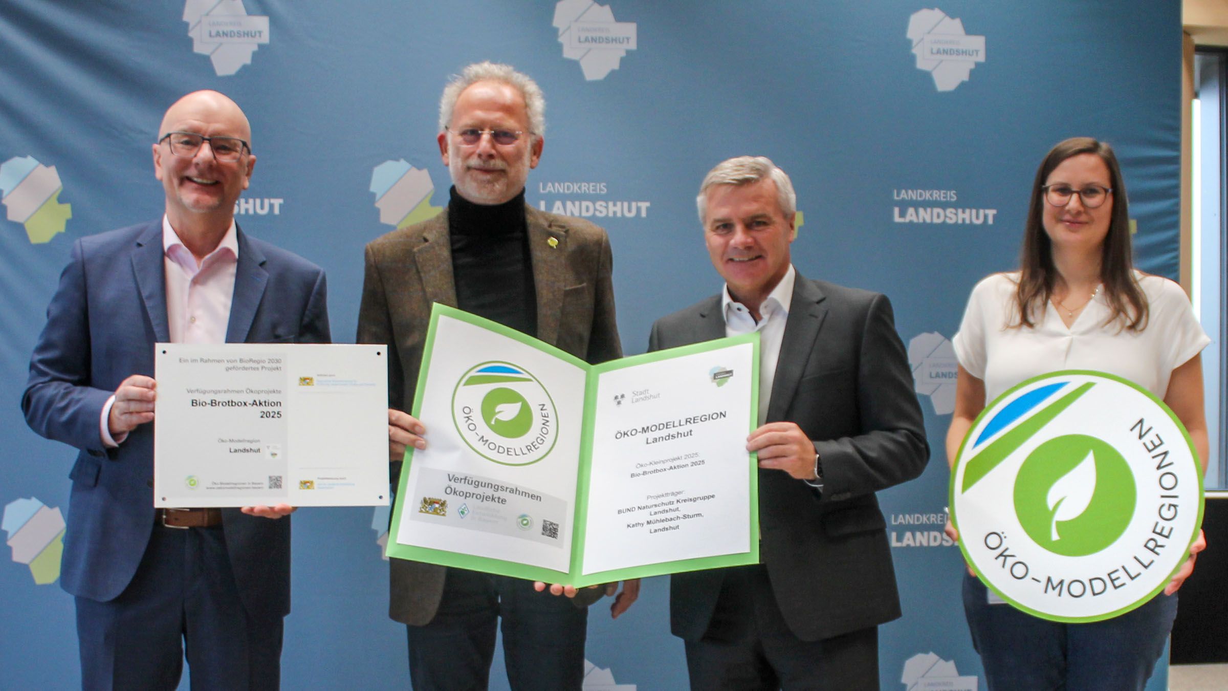 Verleihung Kleinpreise ÖKO-Modellregion | Bild: Carina Weinzierl Preisverleihung Kleinprojekte Öko-Modellregion Landshut