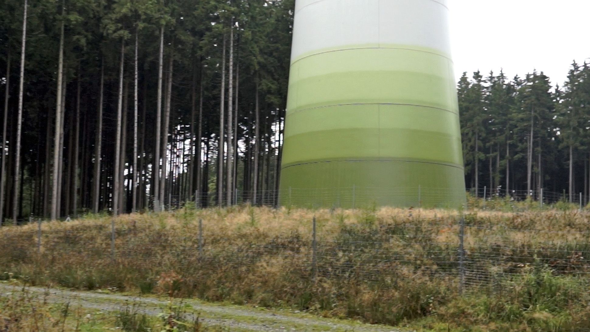 "Fuß" einer Windkraftanlage